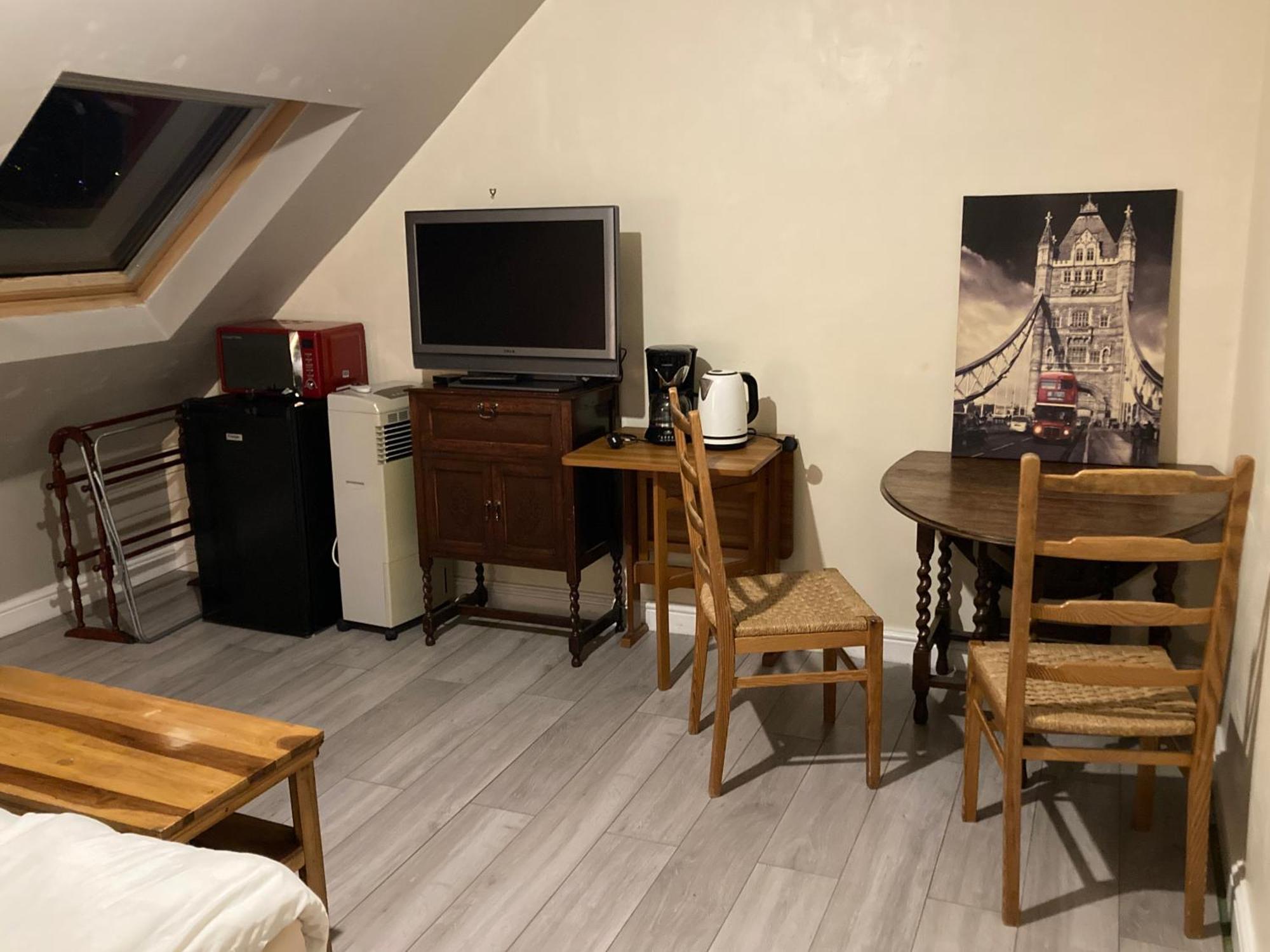 斯塔利桥 Jacks Court B1酒店 外观 照片